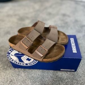 Birkenstock Arizona Birkibuc in Mocha | EU 37 - US Women’s 6-6.5
